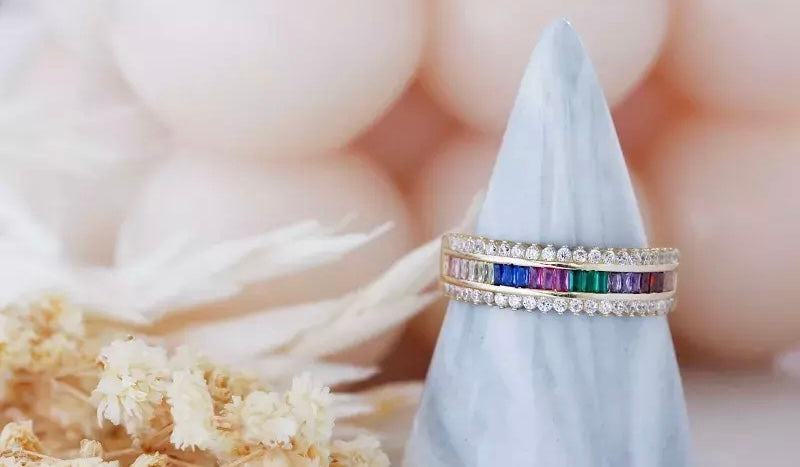 Zlatý, jemný prsteň s farebnými zirkónmi - Rainbow Élégance