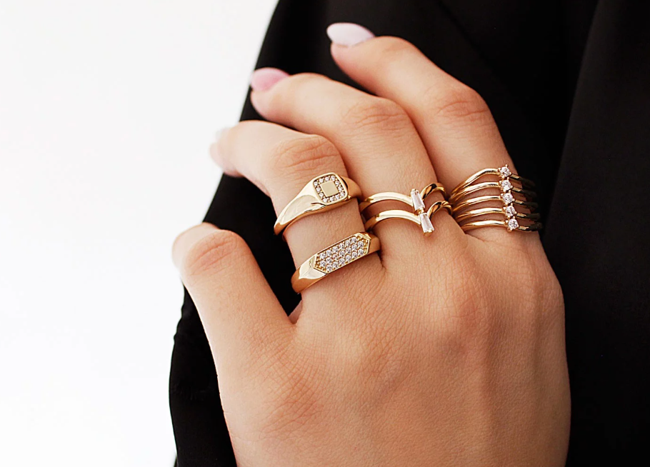 Zlatý prsteň - Golden Étreinte Ring