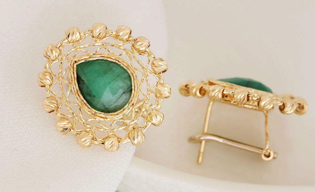 Luxusné zlaté náušnice s prírodným smaragdom - Emerald