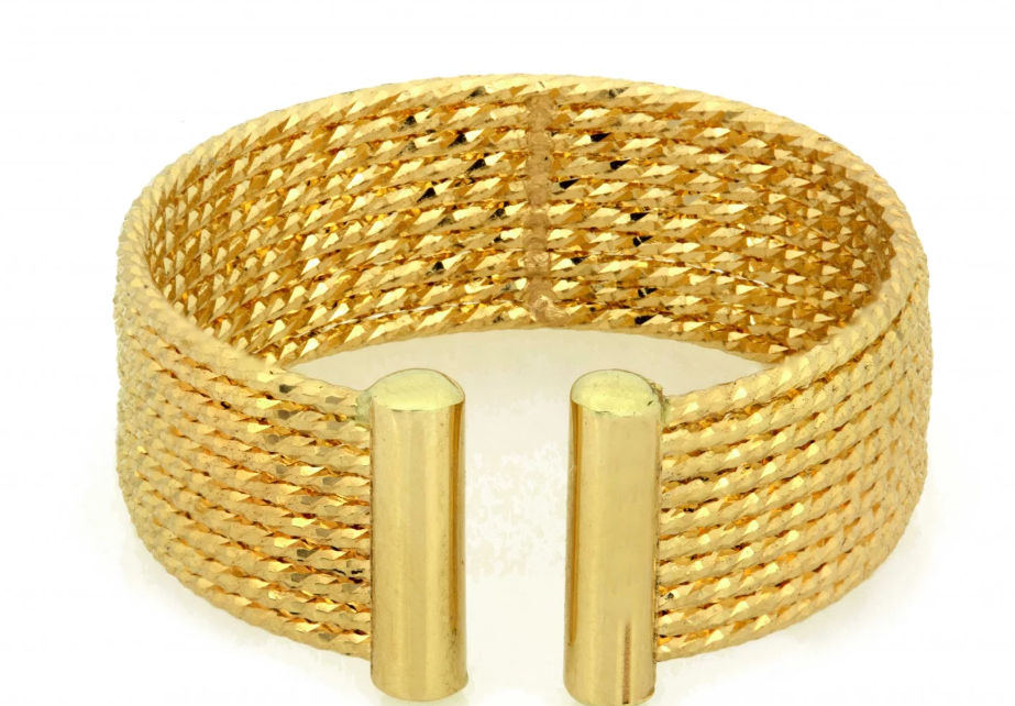 Zlatý dizajnový prsteň – Textured Gold Band Ring